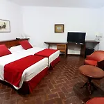 Hotel Monasterio De Rocamador