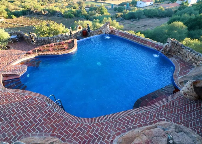 Monasterio De Rocamador Almendral